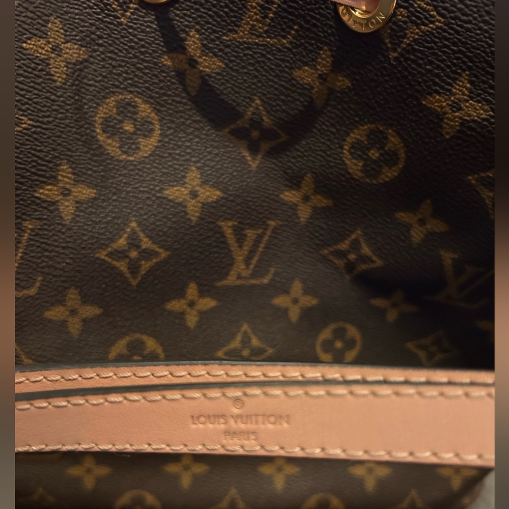 Louis Vuitton LIKE Monogram Drawstring Shoulder Bag in Brown with Pink Trim - Picture 14 of 16